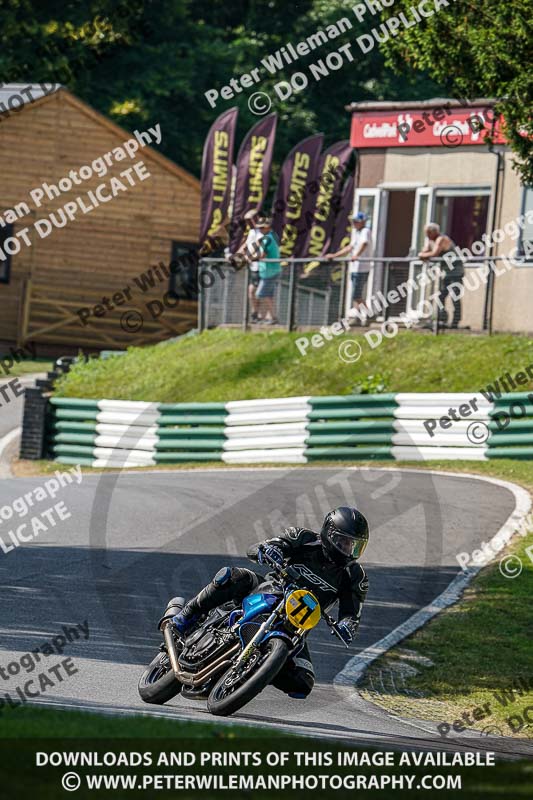 cadwell no limits trackday;cadwell park;cadwell park photographs;cadwell trackday photographs;enduro digital images;event digital images;eventdigitalimages;no limits trackdays;peter wileman photography;racing digital images;trackday digital images;trackday photos